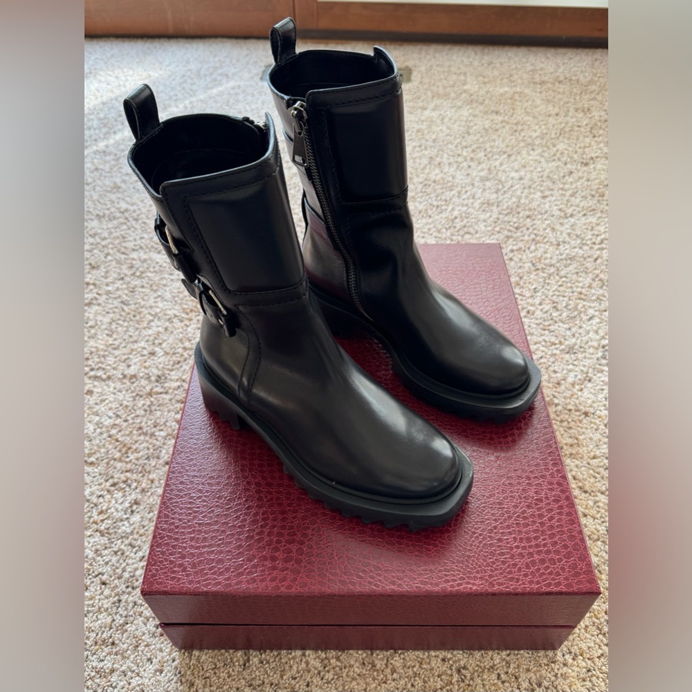 NIB Tamara Mellon Women’s Size 35.5 Black Pertecto 50- Vitello Boots - Picture 8 of 16